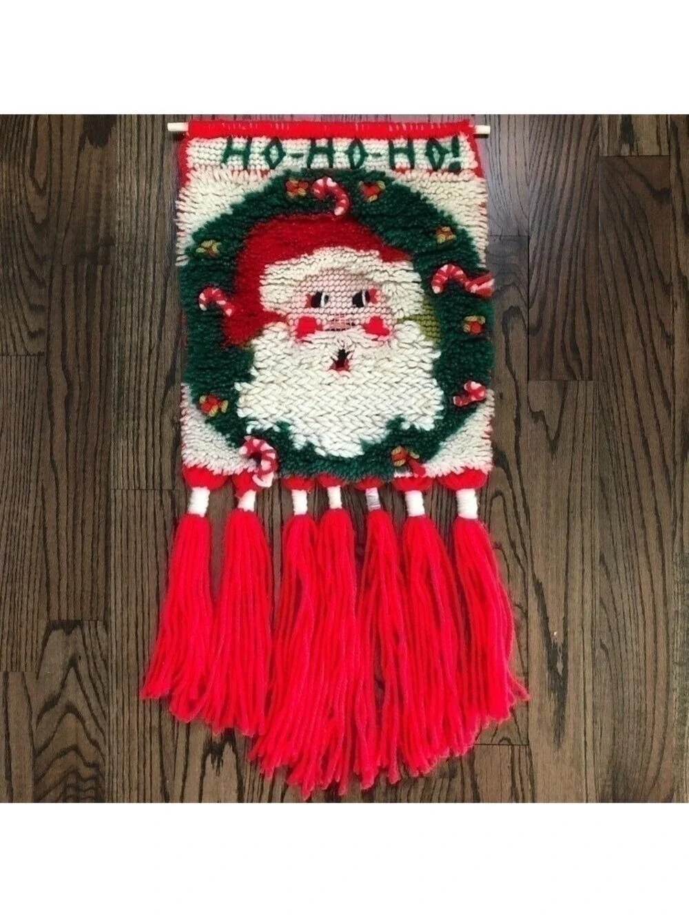 Santa Claus Latch Hook Rug/Wall Hanging